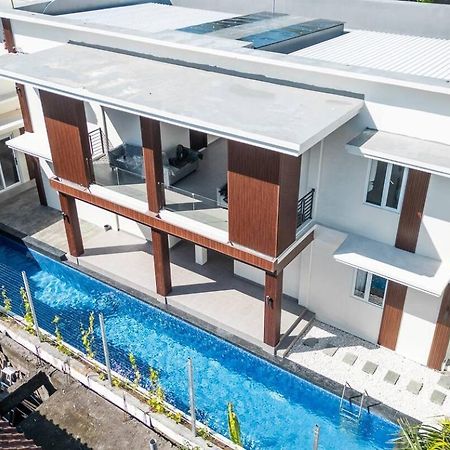 Alyxia 1 Bedroom Apartment In Central Seminyak Екстер'єр фото