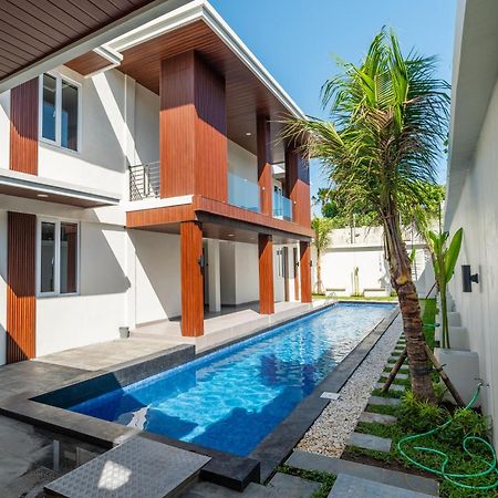 Alyxia 1 Bedroom Apartment In Central Seminyak Екстер'єр фото