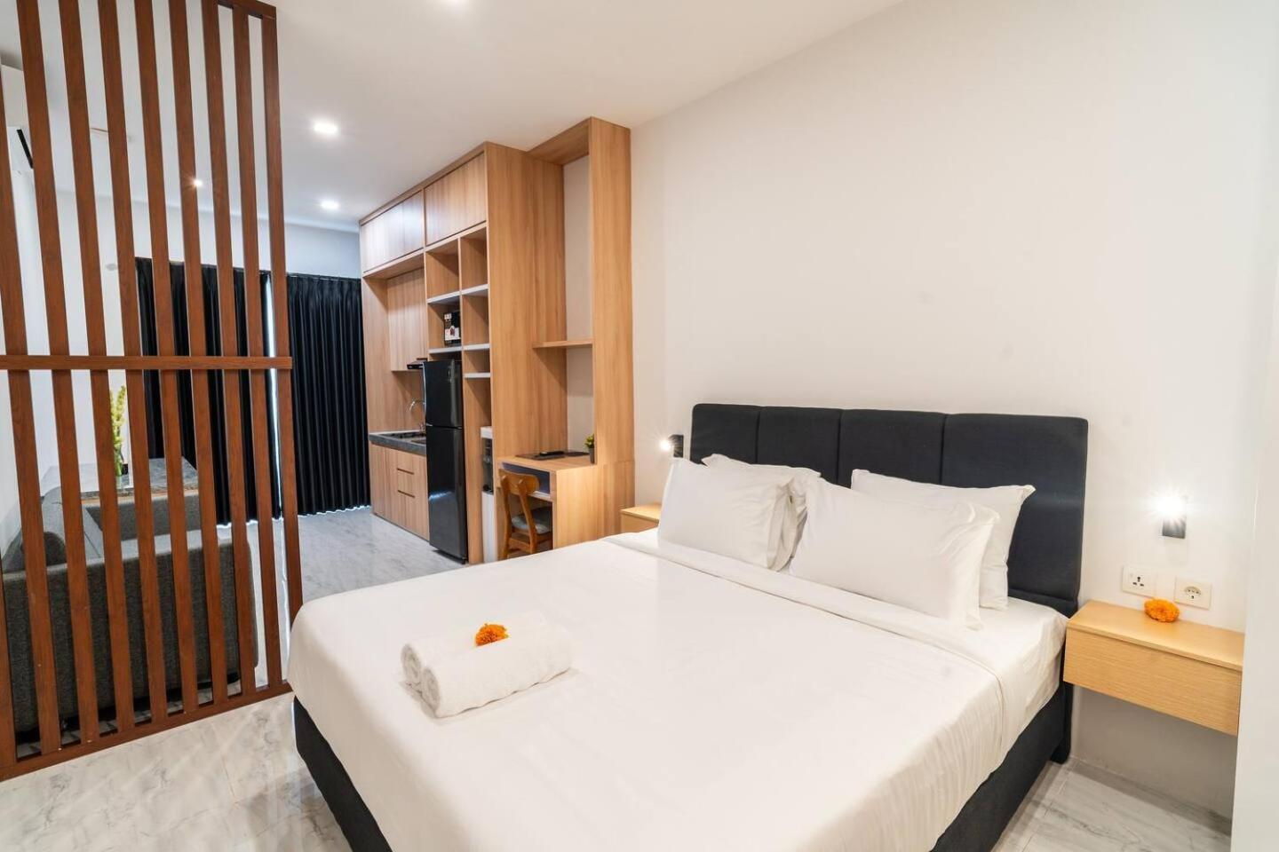 Alyxia 1 Bedroom Apartment In Central Seminyak Екстер'єр фото
