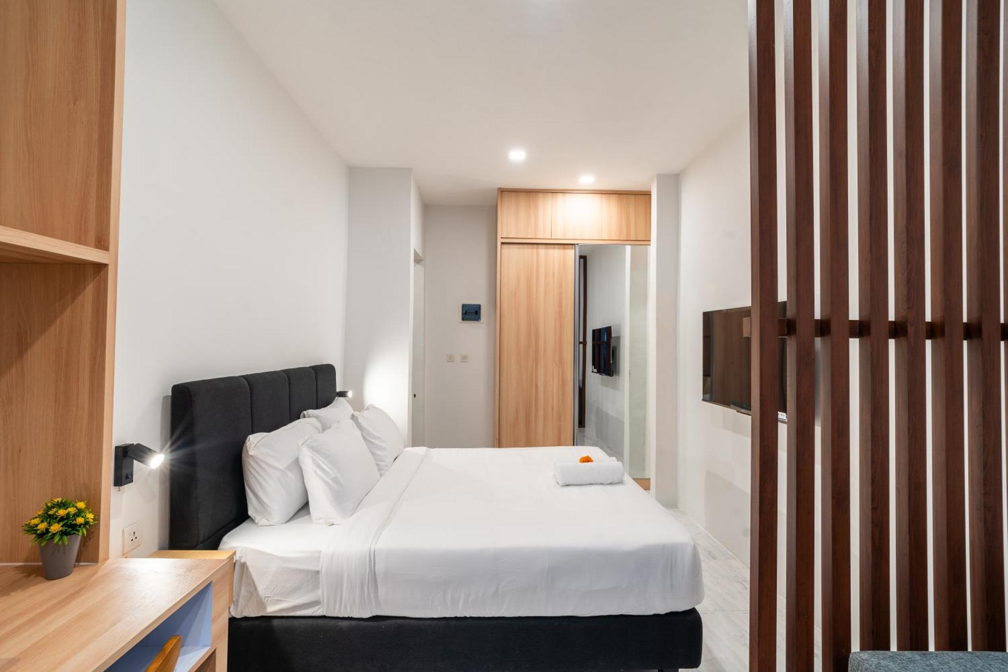 Alyxia 1 Bedroom Apartment In Central Seminyak Екстер'єр фото