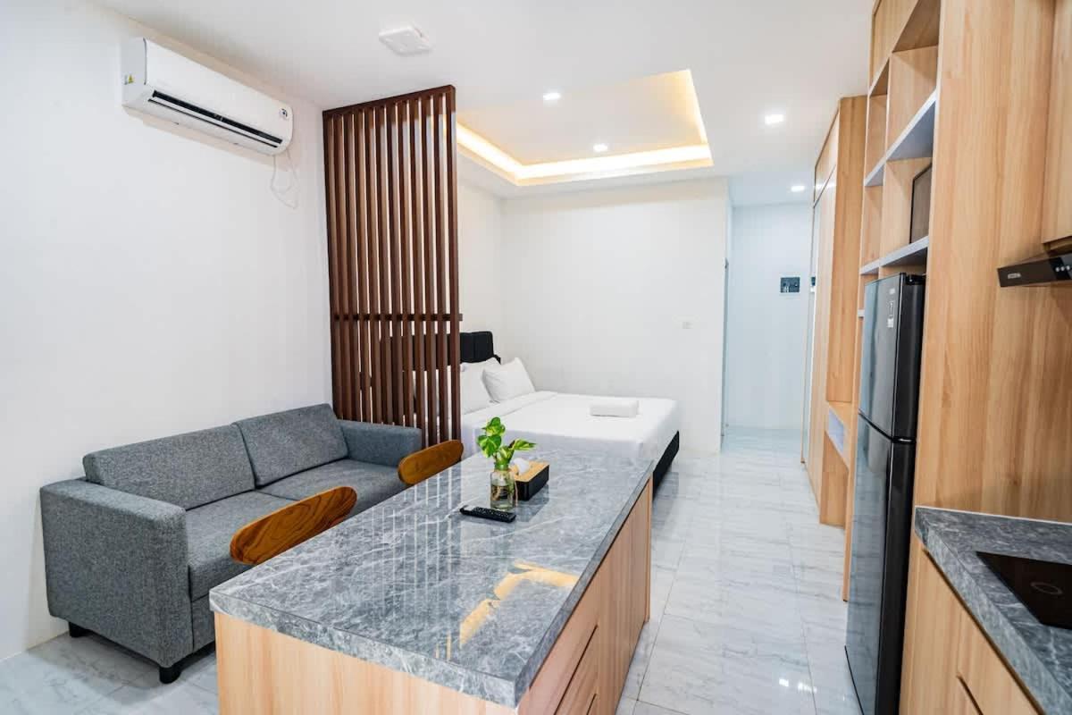 Alyxia 1 Bedroom Apartment In Central Seminyak Екстер'єр фото