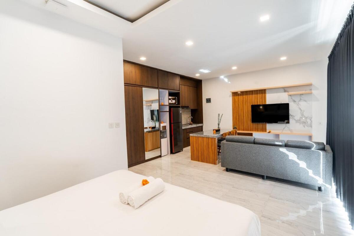 Alyxia 1 Bedroom Apartment In Central Seminyak Екстер'єр фото